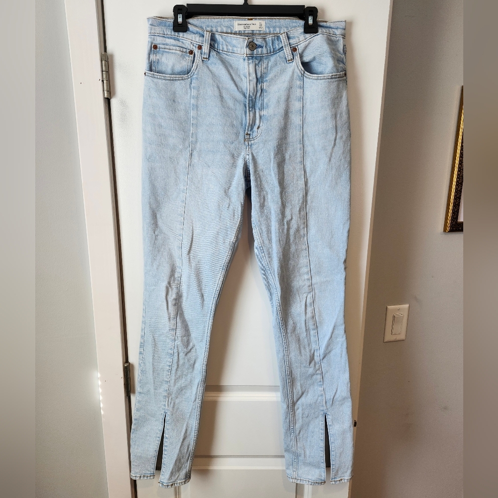 Abercrombie & Fitch High Rise Skinny Jean With Vent Hem Size 12 31 Long Tall